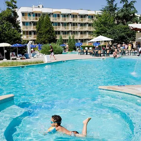Ξενοδοχείο Malibu Αλμπένα