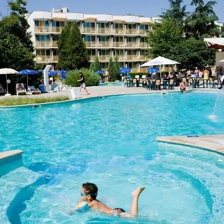Malibu Отель 4*